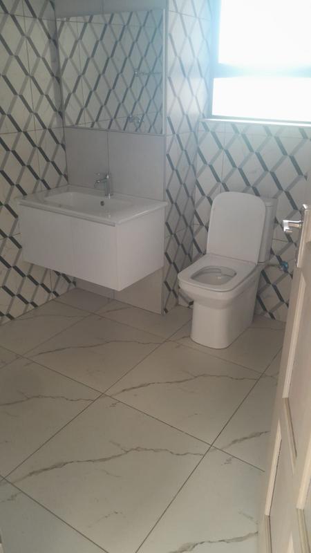 To Let 2 Bedroom Property for Rent in Noordwyk Gauteng