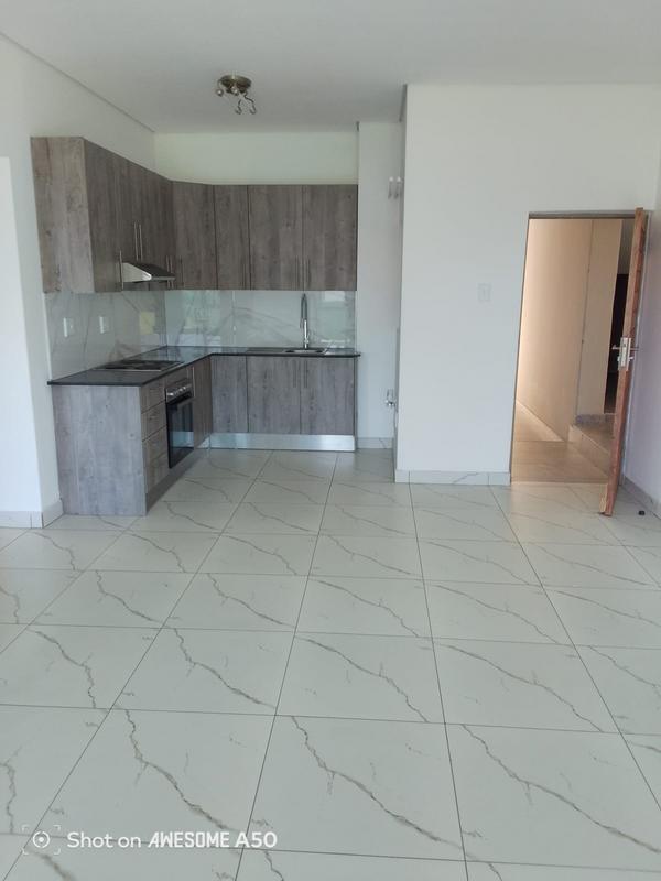 To Let 2 Bedroom Property for Rent in Noordwyk Gauteng