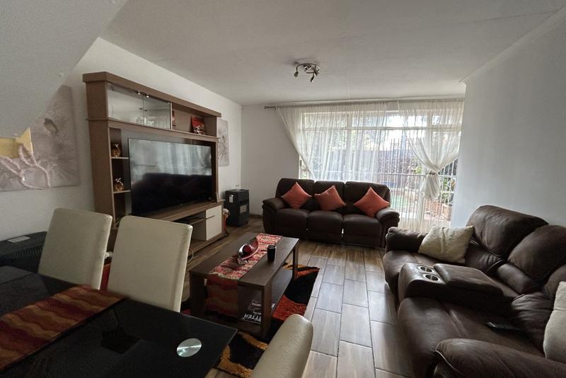3 Bedroom Property for Sale in Bedford Gardens Gauteng