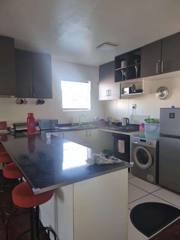 1 Bedroom Property for Sale in Malvern East Gauteng