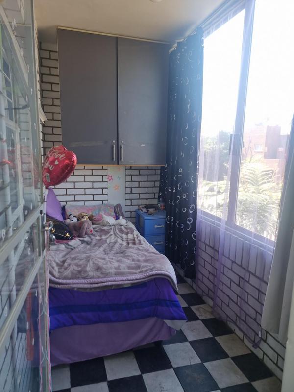 1 Bedroom Property for Sale in Malvern East Gauteng