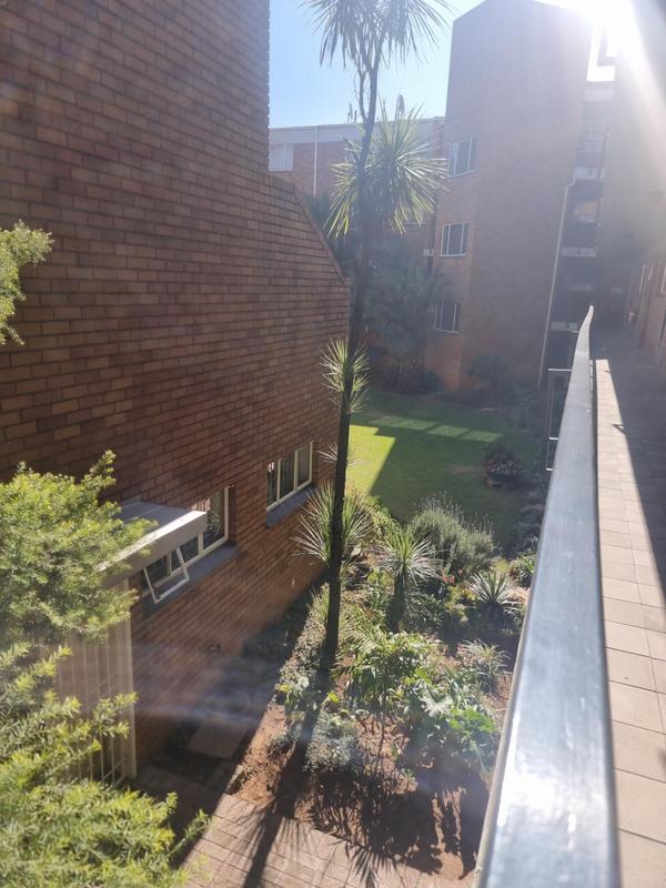 1 Bedroom Property for Sale in Malvern East Gauteng