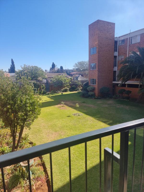 1 Bedroom Property for Sale in Malvern East Gauteng