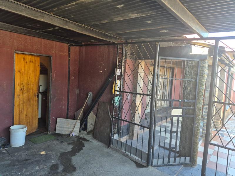 2 Bedroom Property for Sale in Tembisa Gauteng