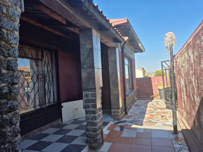 2 Bedroom Property for Sale in Tembisa Gauteng
