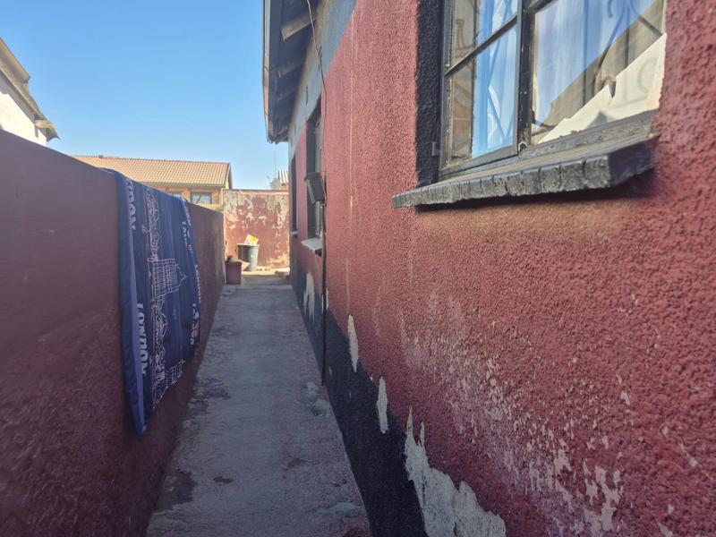 2 Bedroom Property for Sale in Tembisa Gauteng