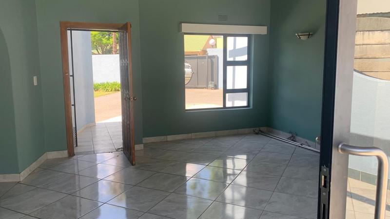 To Let 3 Bedroom Property for Rent in Norkem Park Gauteng