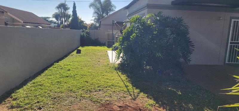 To Let 3 Bedroom Property for Rent in Terenure Gauteng