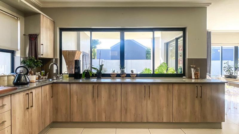 To Let 3 Bedroom Property for Rent in Midstream Meadows Gauteng