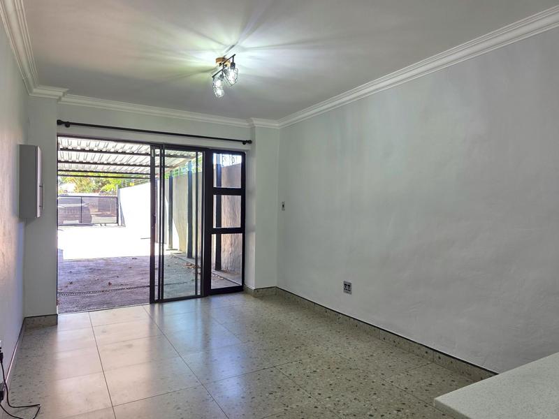 To Let 2 Bedroom Property for Rent in Krugersdorp Gauteng