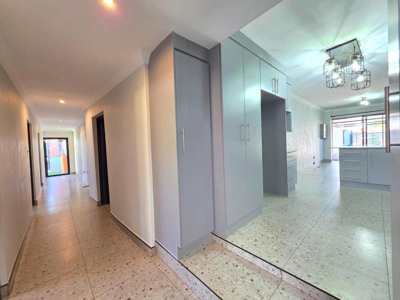 To Let 2 Bedroom Property for Rent in Krugersdorp Gauteng