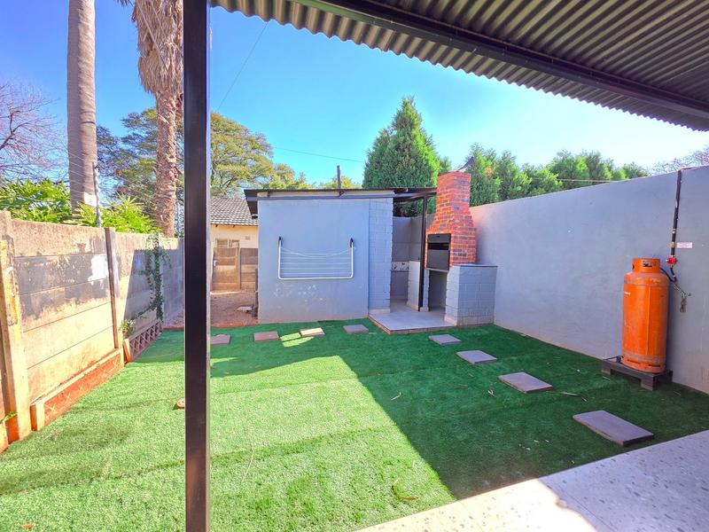 To Let 2 Bedroom Property for Rent in Krugersdorp Gauteng
