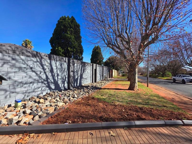 To Let 2 Bedroom Property for Rent in Krugersdorp Gauteng