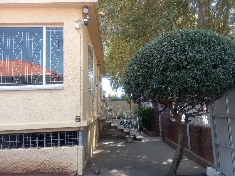3 Bedroom Property for Sale in Bezuidenhout Valley Gauteng