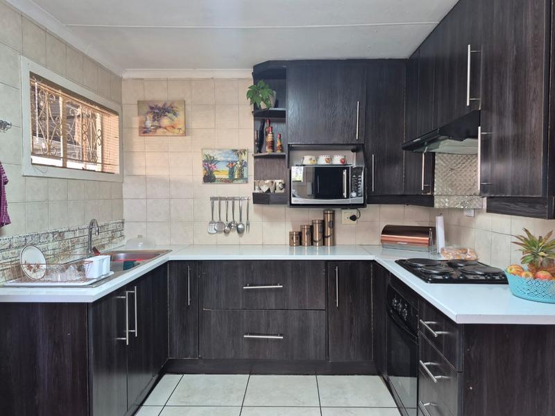 3 Bedroom Property for Sale in Ennerdale Gauteng