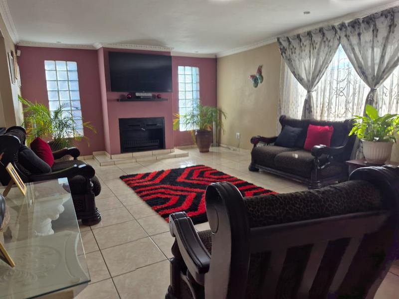 3 Bedroom Property for Sale in Ennerdale Gauteng