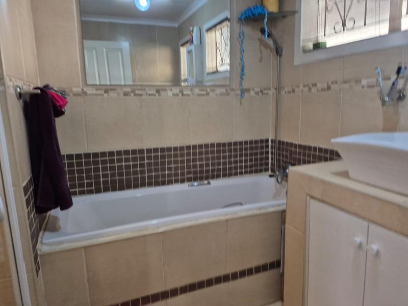 3 Bedroom Property for Sale in Ennerdale Gauteng