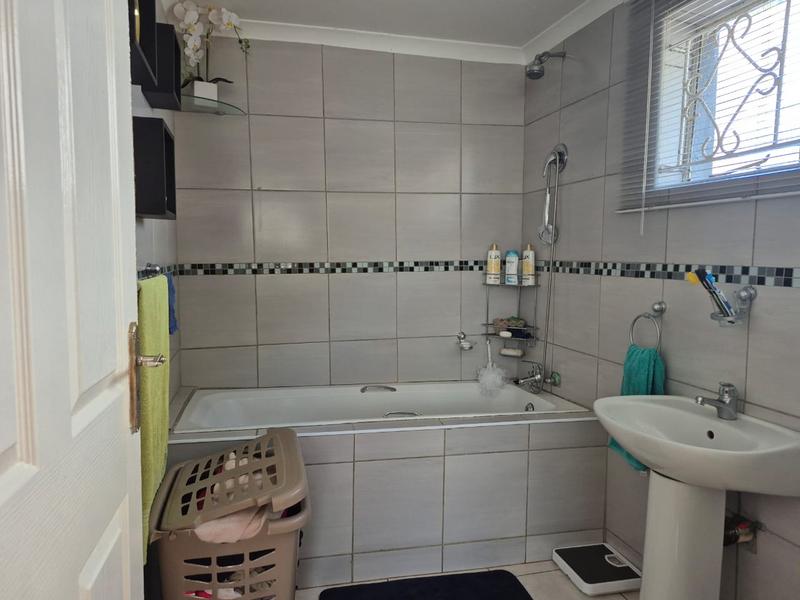 3 Bedroom Property for Sale in Ennerdale Gauteng