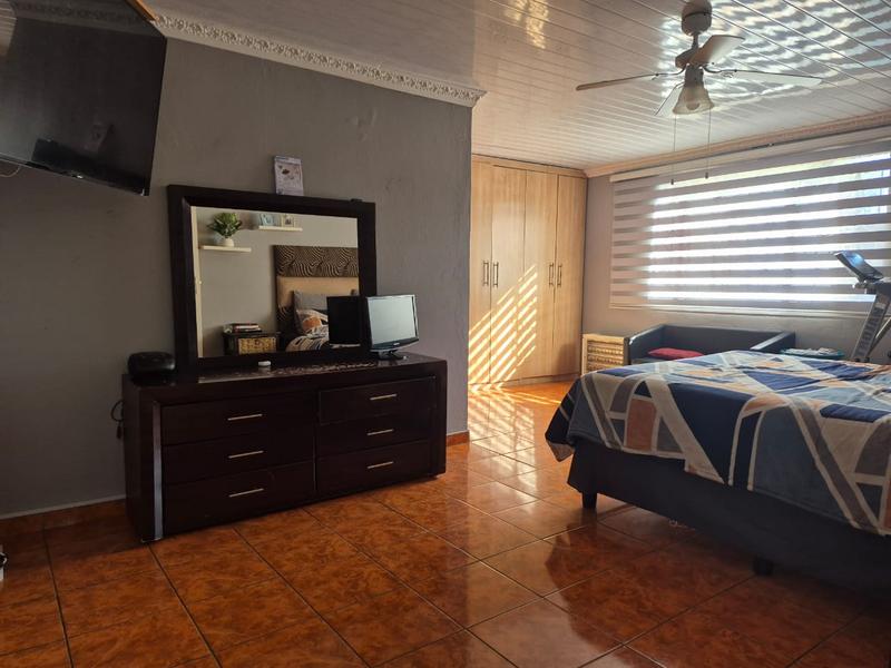 3 Bedroom Property for Sale in Ennerdale Gauteng