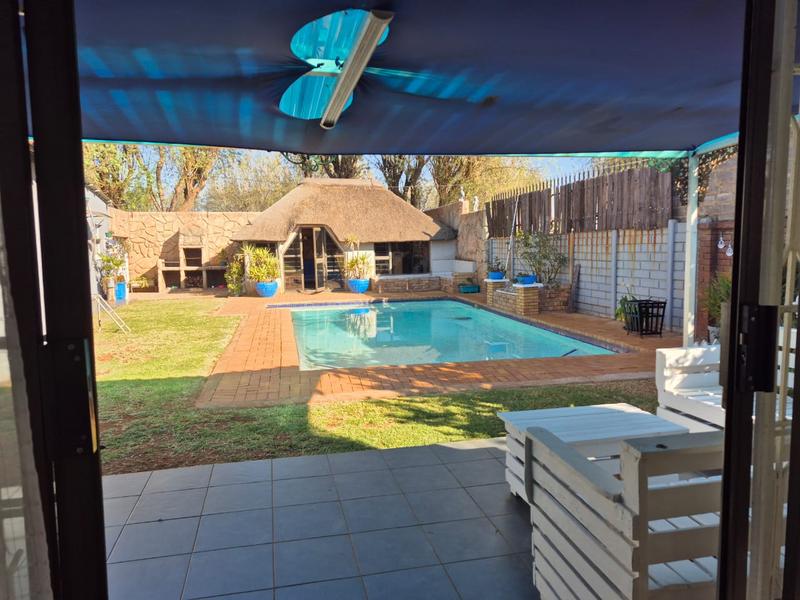 3 Bedroom Property for Sale in Ennerdale Gauteng