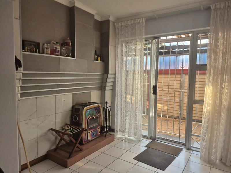 4 Bedroom Property for Sale in Ennerdale Gauteng