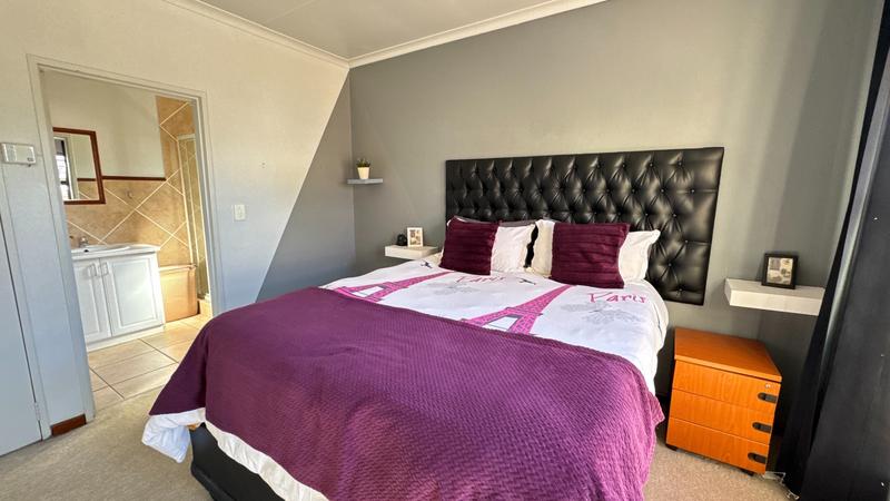 2 Bedroom Property for Sale in Broadacres Gauteng
