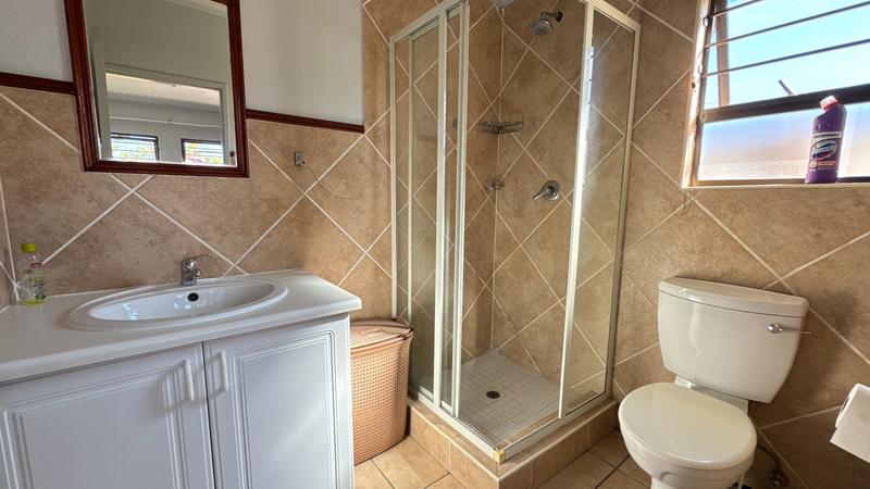 2 Bedroom Property for Sale in Broadacres Gauteng