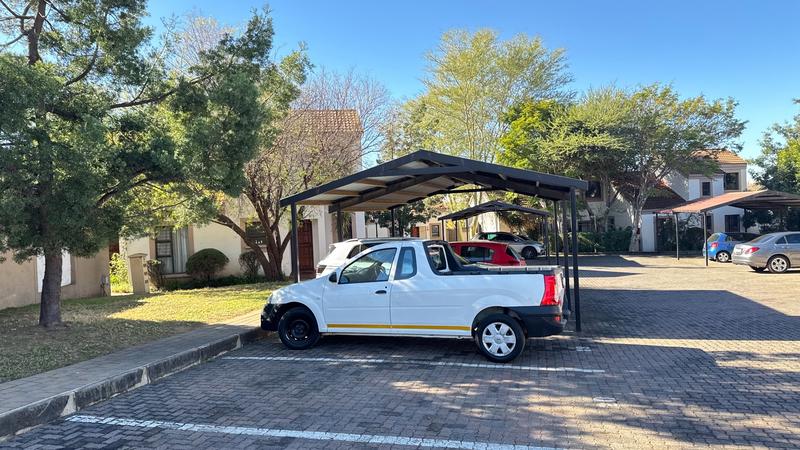 2 Bedroom Property for Sale in Broadacres Gauteng