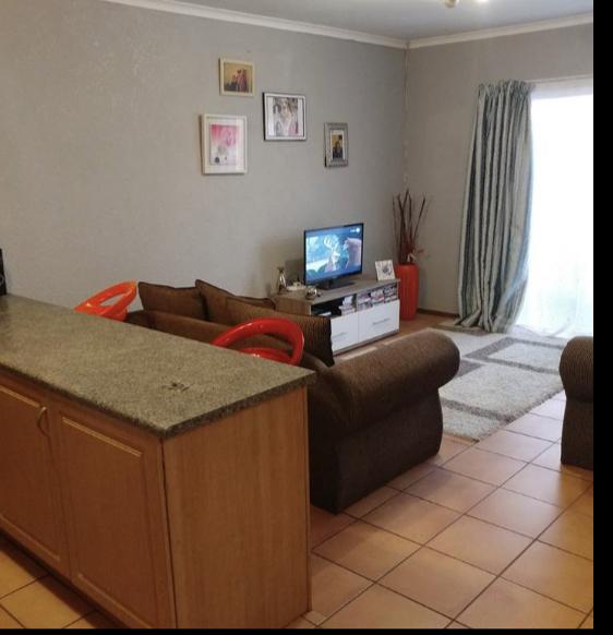 To Let 2 Bedroom Property for Rent in Halfway House Gauteng