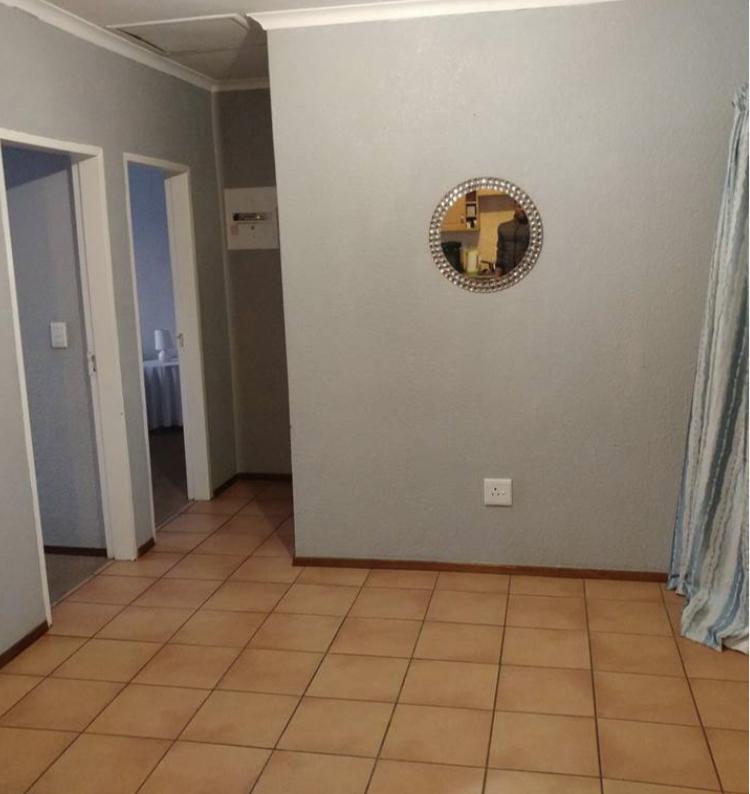 To Let 2 Bedroom Property for Rent in Halfway House Gauteng