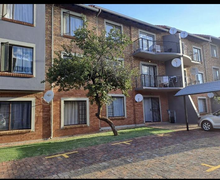To Let 2 Bedroom Property for Rent in Halfway House Gauteng