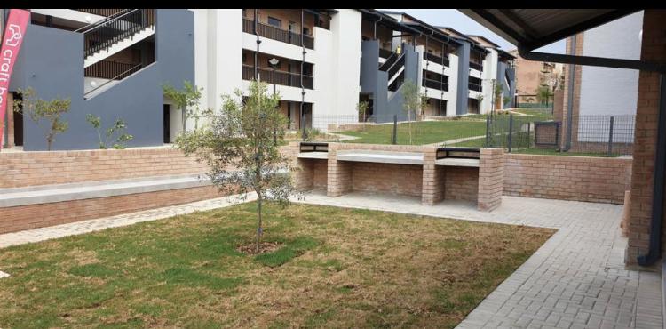 To Let 2 Bedroom Property for Rent in Waterfall Gauteng
