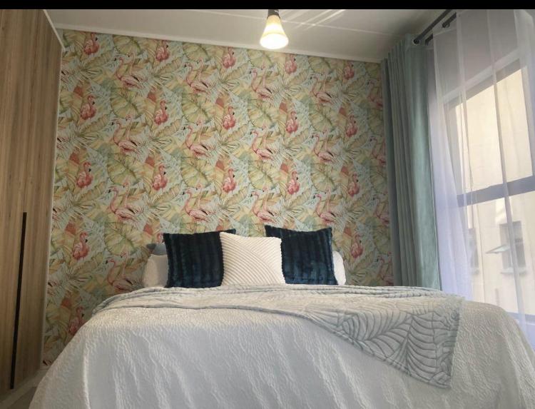 To Let 1 Bedroom Property for Rent in Waterfall Gauteng