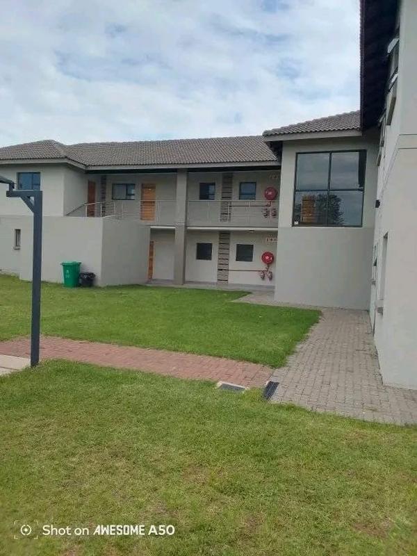 1 Bedroom Property for Sale in Noordwyk Gauteng