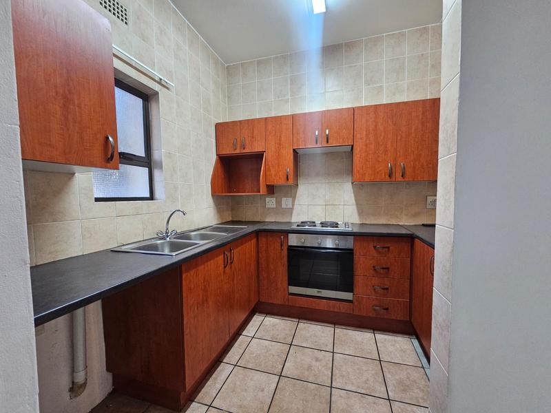 To Let 2 Bedroom Property for Rent in Lonehill Gauteng