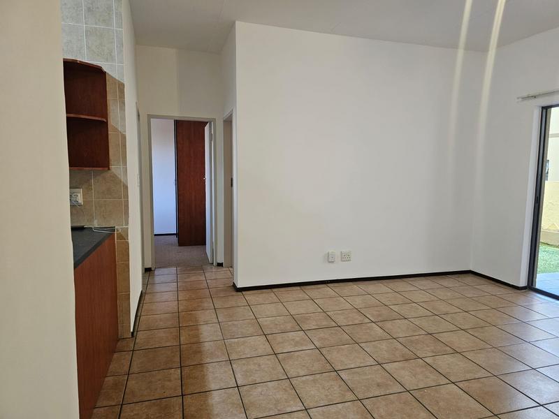 To Let 2 Bedroom Property for Rent in Lonehill Gauteng