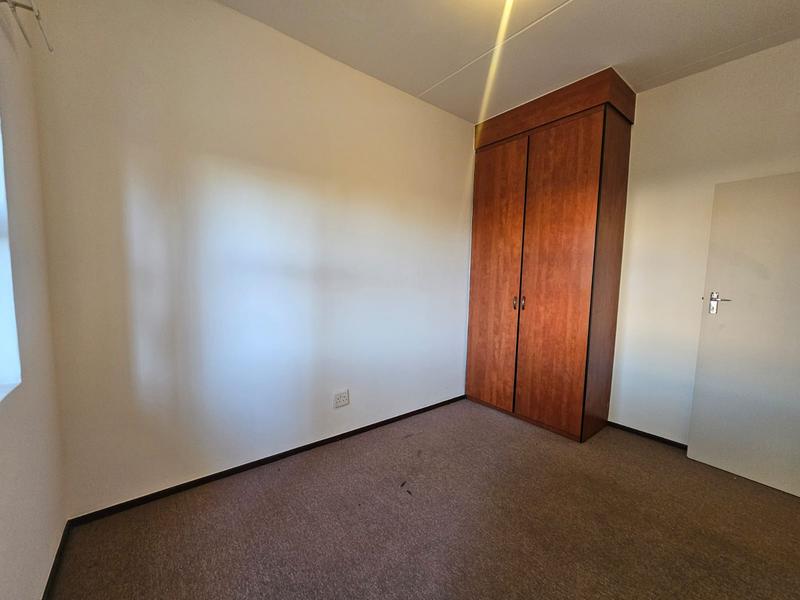 To Let 2 Bedroom Property for Rent in Lonehill Gauteng