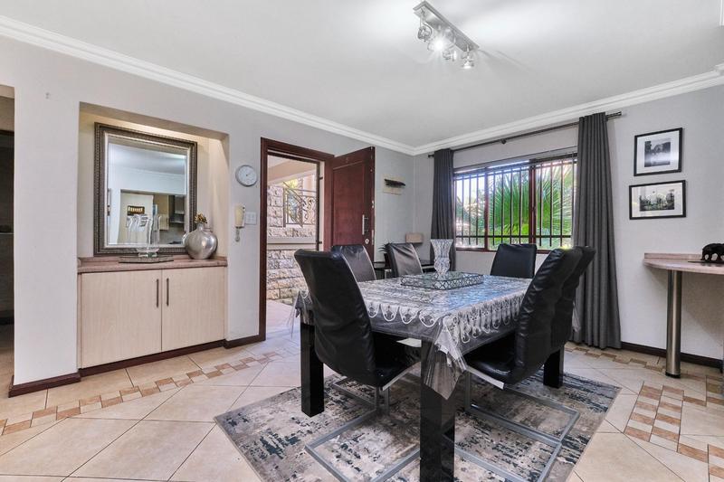 To Let 2 Bedroom Property for Rent in Sandton Central Gauteng