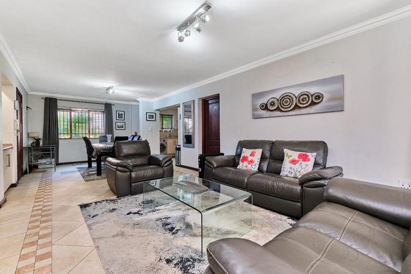 To Let 2 Bedroom Property for Rent in Sandton Central Gauteng