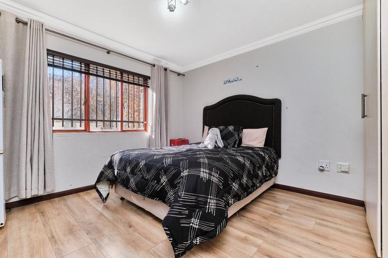 To Let 2 Bedroom Property for Rent in Sandton Central Gauteng