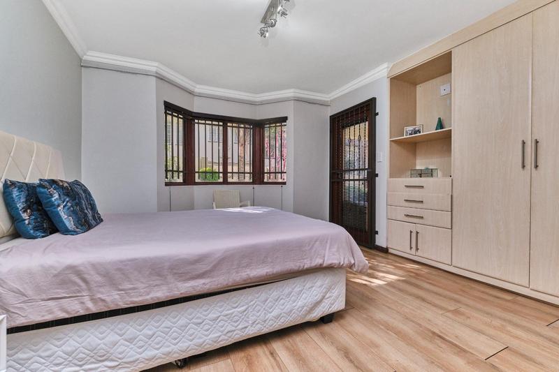 To Let 2 Bedroom Property for Rent in Sandton Central Gauteng