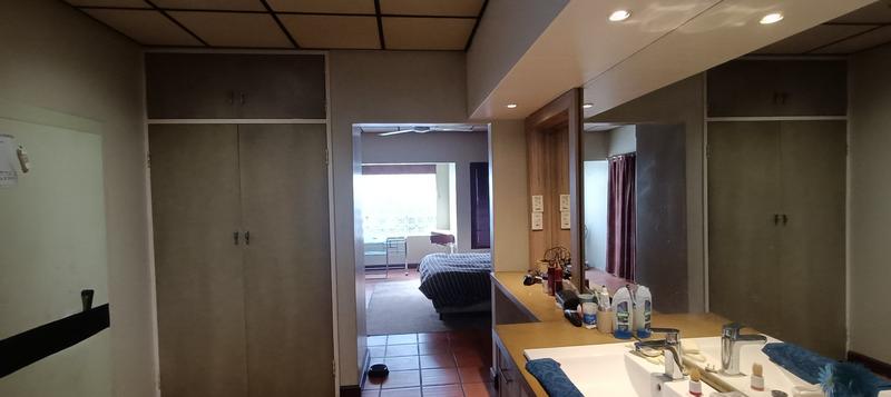 5 Bedroom Property for Sale in Sinoville Gauteng