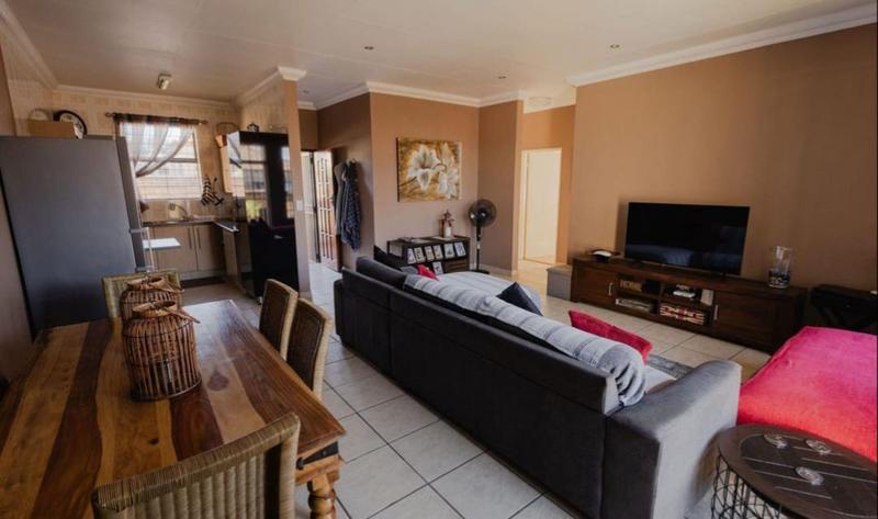 3 Bedroom Property for Sale in New Market Gauteng