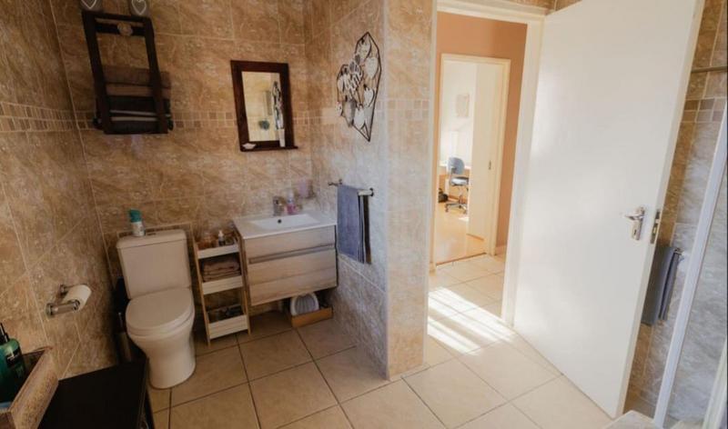 3 Bedroom Property for Sale in New Market Gauteng
