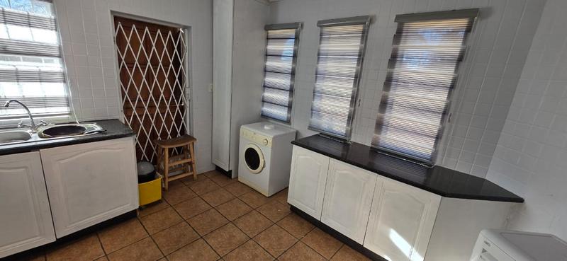 4 Bedroom Property for Sale in Buyscelia Gauteng