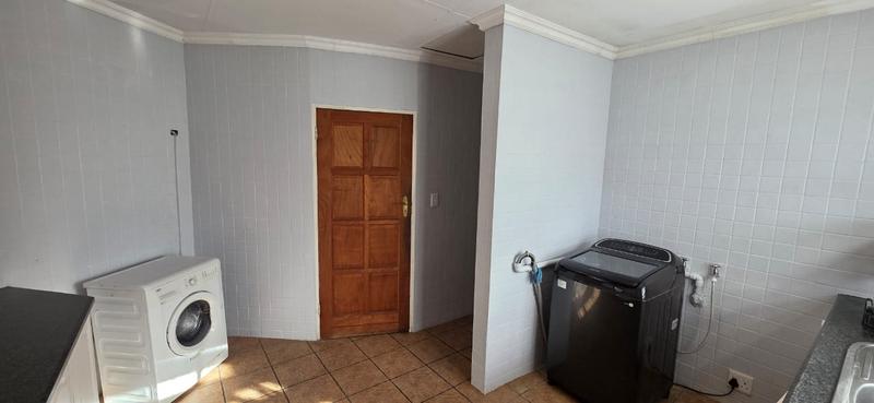 4 Bedroom Property for Sale in Buyscelia Gauteng