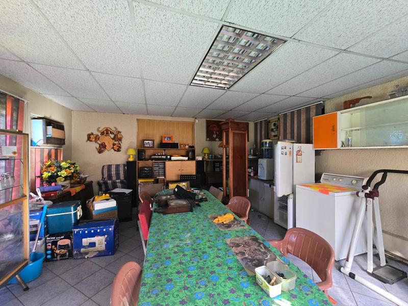 4 Bedroom Property for Sale in Vanderbijlpark CW Gauteng