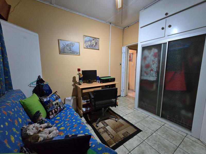 4 Bedroom Property for Sale in Vanderbijlpark CW Gauteng