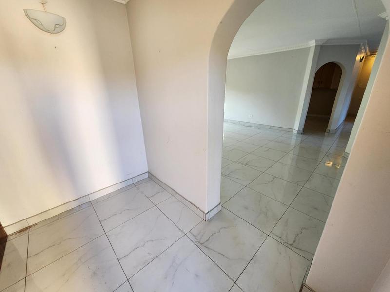 To Let 2 Bedroom Property for Rent in Brummeria Gauteng