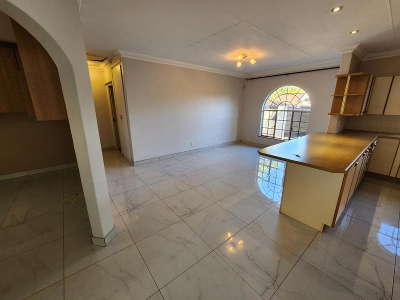 To Let 2 Bedroom Property for Rent in Brummeria Gauteng